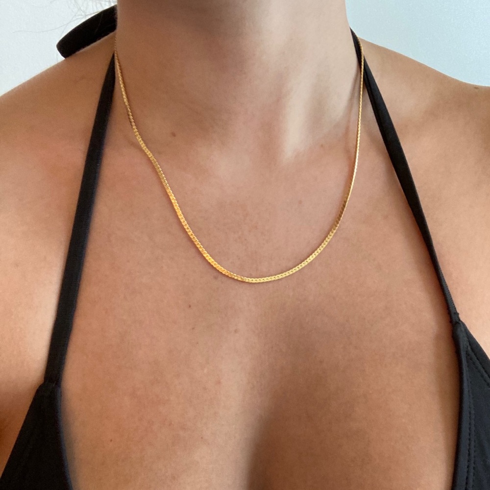 NWOT Gold Plated Necklace 18 inch
